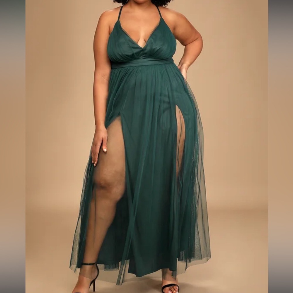 Lulus - maxi dress - emerald